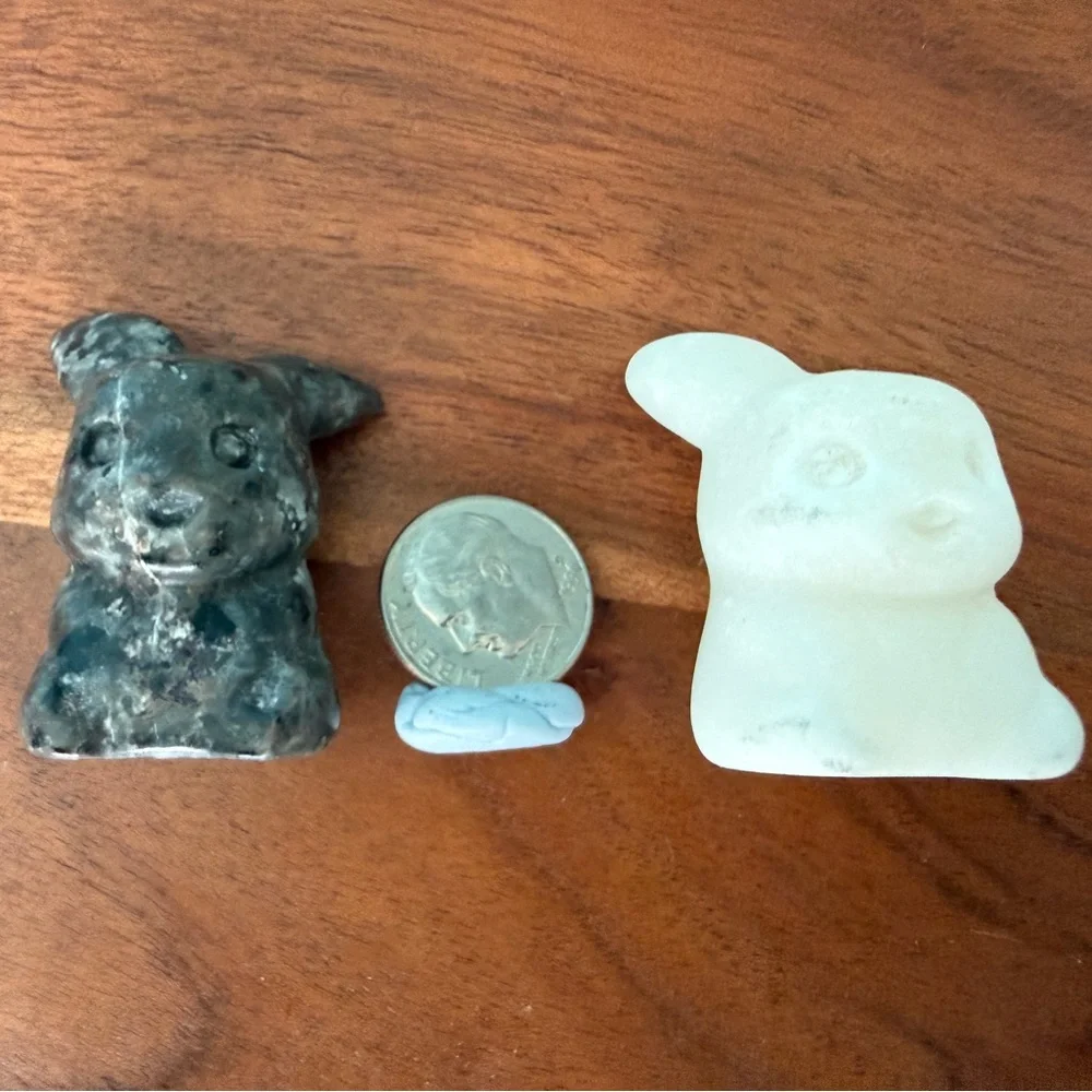 Pikachu Decorative Set in Green and White Crystal Worry Palm Stone